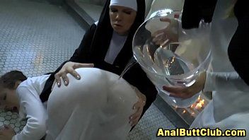Gazoo Sexspielzeug Nonne reinigen Sünde - empflix